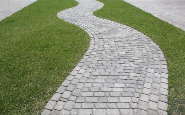 Yard Walkway Construction in New Albany