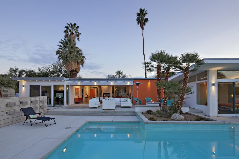 Swimming Pool Patio Service